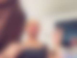Vero Smokes's Live Sex Cam Show