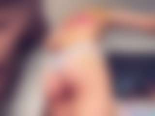 Vero Smokes's Live Sex Cam Show