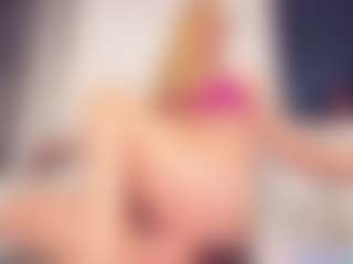 Vero Smokes's Live Sex Cam Show