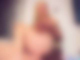 Vero Smokes's Live Sex Cam Show