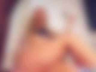 Vero Smokes's Live Sex Cam Show