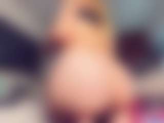 Vero Smokes's Live Sex Cam Show