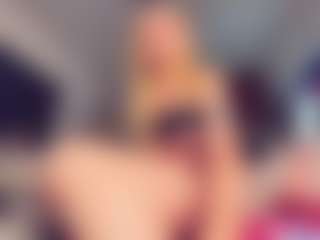 Vero Smokes's Live Sex Cam Show