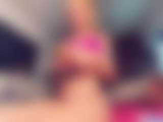 Vero Smokes's Live Sex Cam Show