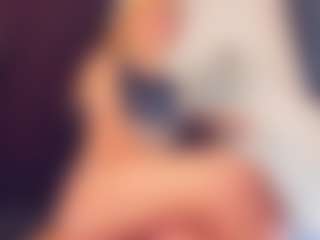 Live cam show with Vero Smokes - Anal Toys on infinitiblacc.com