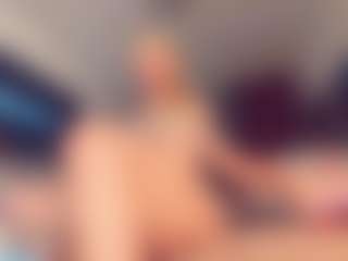 Vero Smokes's Live Sex Cam Show