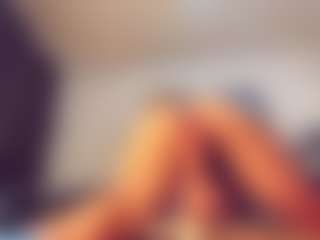 Vero Smokes's Live Sex Cam Show