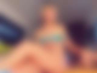 Live cam show with Vero Smokes - Cumshot on xxxlivecams.org