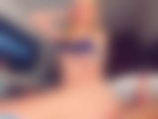 Vero Smokes's Live Sex Cam Show