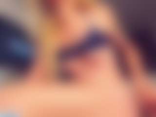 Live cam show with Vero Smokes - Cumshot on Camsoda
