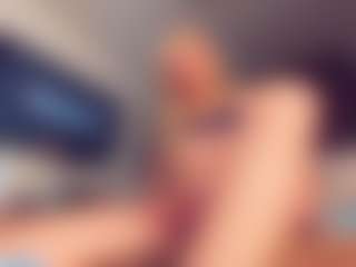 Vero Smokes's Live Sex Cam Show