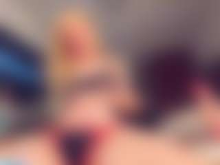 Vero Smokes's Live Sex Cam Show