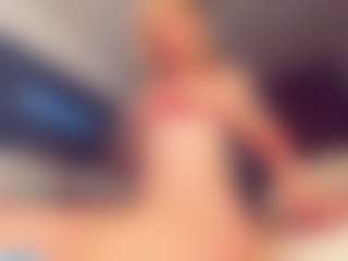 Live cam show with Vero Smokes - Muscular on Camsoda