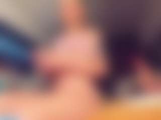 Live cam show with Vero Smokes - Muscular on xblisslive.com