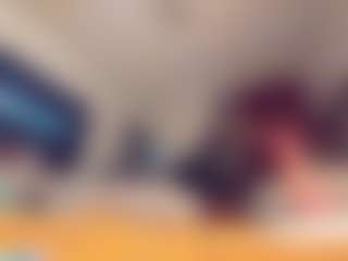 Live cam show with Vero Smokes - Average on xheatlive.com