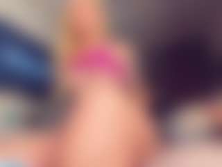 Vero Smokes's Live Sex Cam Show