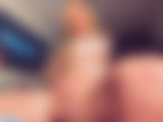 Vero Smokes's Live Sex Cam Show