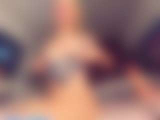 Live cam show with Vero Smokes - Gape on SpankPalCams