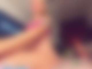 Vero Smokes's Live Sex Cam Show