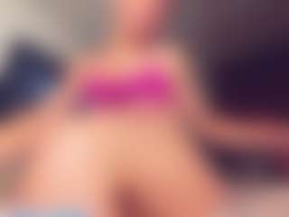 Live cam show with Vero Smokes - Mistress on Hubzter Live