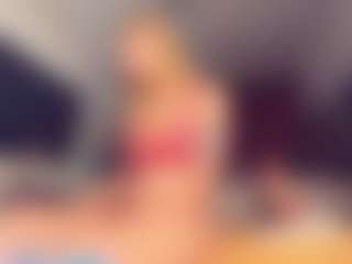 Live cam show with Vero Smokes - Green Eyes on Camsoda