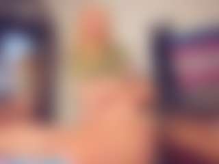 Live-camshow met Vero Smokes - Average op Camsoda