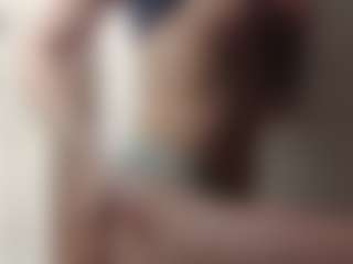 Live cam show with Vero Smokes - Cumshot on Camsoda