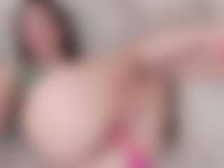 Live cam show with Monifox - Spank on liverealitysex.com