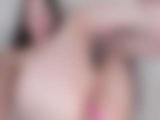 Live cam show with Monifox - Big Ass MILF on Camsoda
