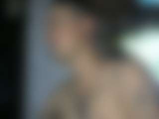 Live cam show with vampireathome - Average on SquirtSoMuch