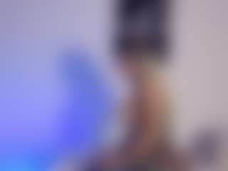 Live cam show with Eva-Jagger - Shaved Pussy on Dare Cams