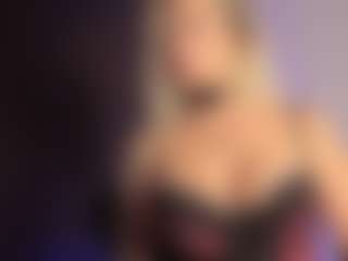 Live cam show with Eva-Jagger - Fingering on iamadamtest123.com