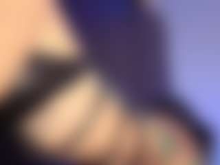 Live cam show with Eva-Jagger - Squirt on Camsoda