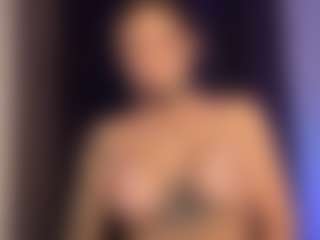 Live cam show with Eva-Jagger - Big Tits on Strip Flash - Live Sex Shows