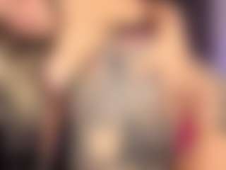 Live cam show with Eva-Jagger - Blonde Hair HD on CamClone