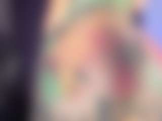 Live cam show with Eva-Jagger - Fingering on madthumbs