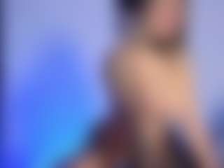 Live cam show with Eva-Jagger - Bedroom on Camsoda