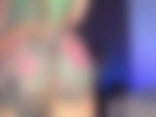 Live cam show with Eva-Jagger - Wet on CamwithHer