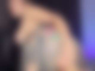 Live cam show with Eva-Jagger - Shaved Pussy on madthumbs