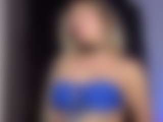 Live cam show with Eva-Jagger - Tease on CamwithHer