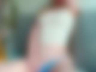 Live cam show with misssophy - Green Eyes on xDating