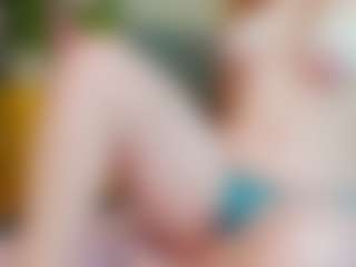 Live cam show with misssophy - Living Room on fuck-show.com
