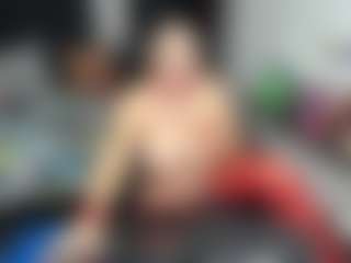Live cam show with Sexy-Bigboobs10 - Dildo on friskycurves.com