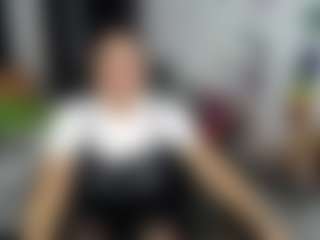 Live cam show with Sexy-Bigboobs10 - Bedroom on camtv
