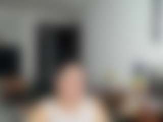 Sexy-Bigboobs10 MILF webcam performer live streaming