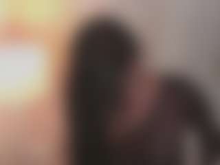 Live cam show with sofyqueen - Facial on camtv
