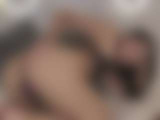 Live cam show with sofyqueen - Bedroom on CamClone