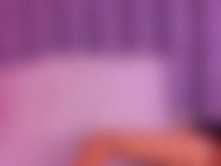 Live cam show with sofyqueen - Oil on Gym Cam Girls