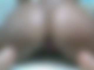 Zuri's Live Sex Cam Show