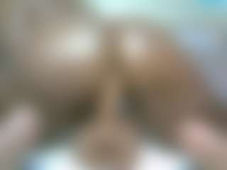 Zuri's Live Sex Cam Show
